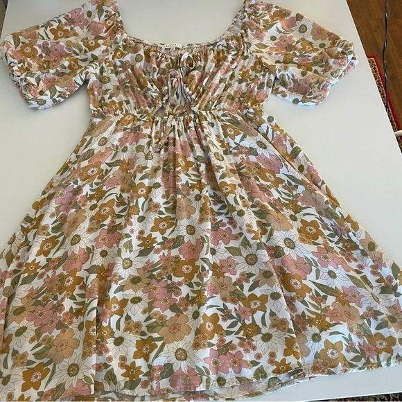 Baevely Mini Dress Everything And More Dress Multi Floral Keyhole Puff Sleeve - Picture 15 of 15